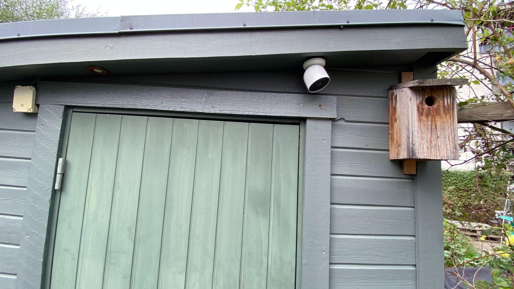 Bast i test overvakningskamera